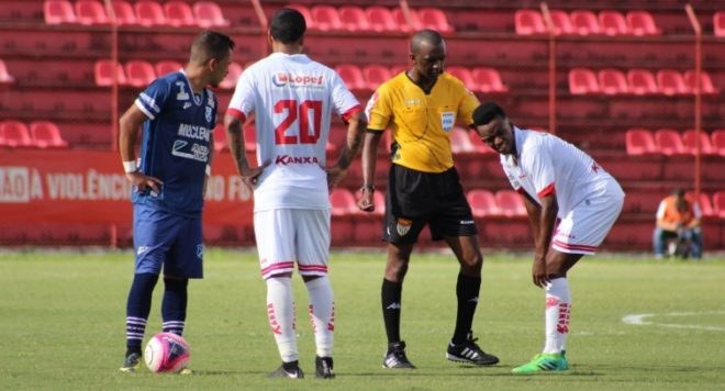 Taubaté apenas empata no jogo de despedida 1