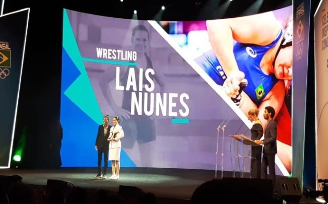 Lutadora de São José conquista o Brasil Olímpico 1