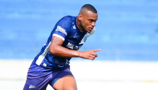 Taubaté renova contrato do artilheiro 1