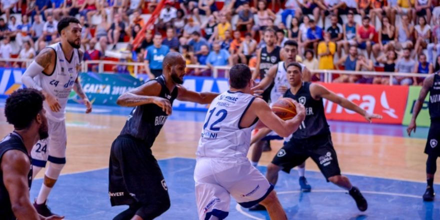 São José Basketball vence na primeira em casa 1