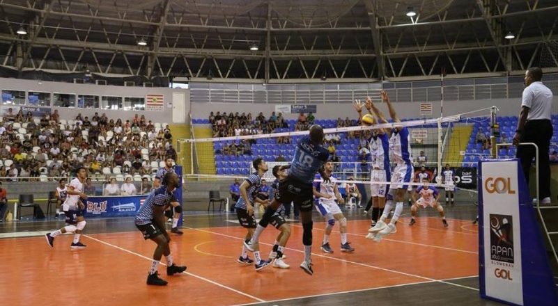 São José Vôlei estreia com derrota no Sul 1