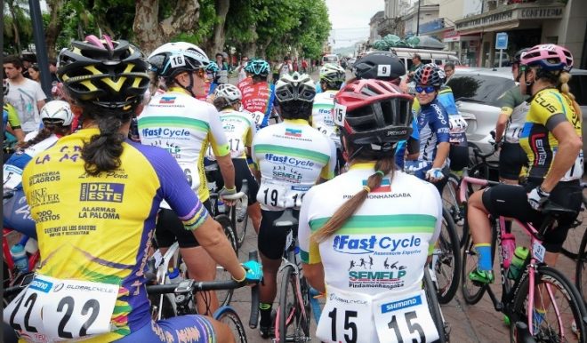 Ciclismo de Pinda tem bom começo no Uruguai 1