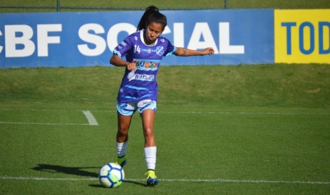 Taubaté feminino renova contrato com mais uma 1