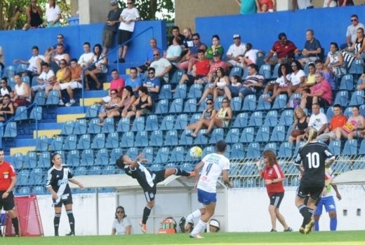 Futebol feminino da região conhece grupos e roteiro 13