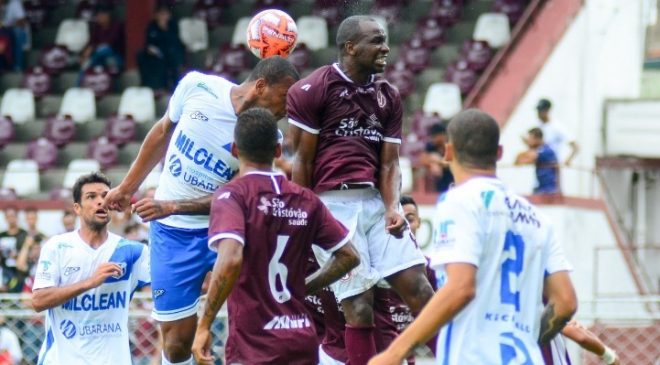 Taubaté perde e acumula quatro jogos sem vitória 1