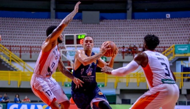 São José Basketball vence na primeira da viagem 1