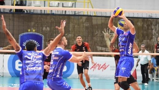 Taubaté Vôlei termina em último na final four 14