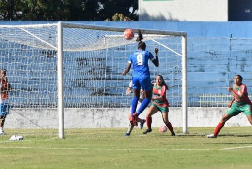 São José e Taubaté estrearam no Paulista feminino 14