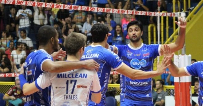 Taubaté Vôlei resgata favoritismo e vai à semifinal 1