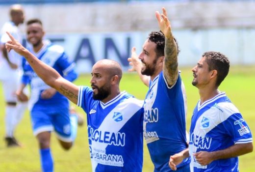 Taubaté defende posição visitando o líder 3