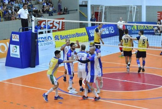 São José Vôlei abre quartas de final perdendo em casa 1