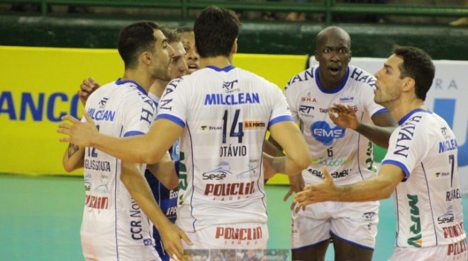 Vôlei da região volta à quadra diante da torcida 1