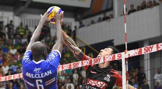 Taubaté e Sesi passam a decidir em Suzano 13