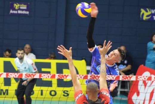 Taubaté Vôlei devolve os 3 a 0 e empata a final 1