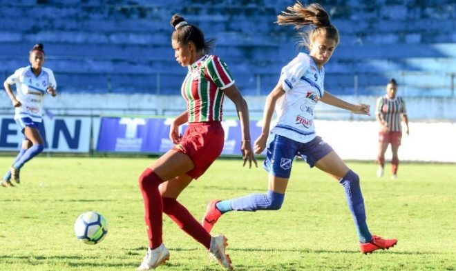 Taubaté Feminino vence e vira líder isolado 1