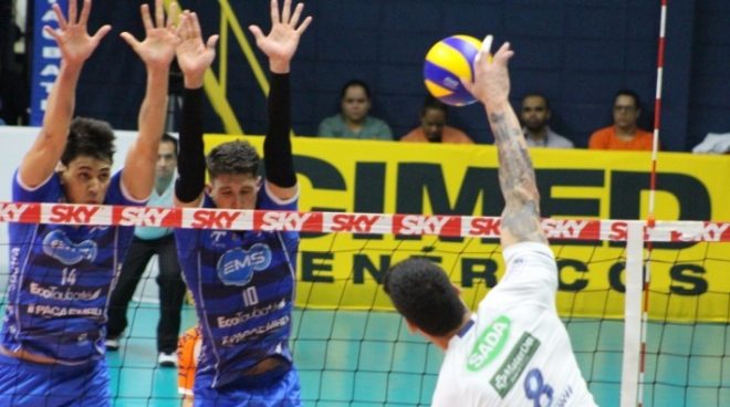 Taubaté Vôlei pode fechar semifinal da Superliga 1