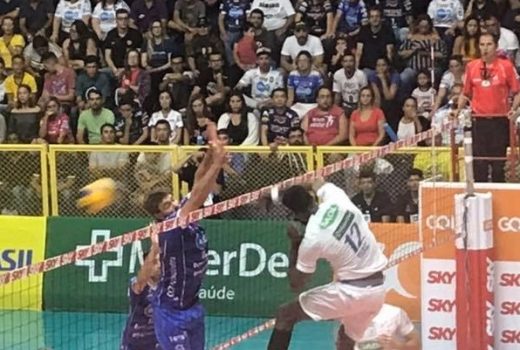 Taubaté Vôlei vence a segunda contra o Cruzeiro 5