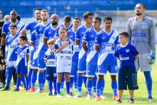Taubaté abre mata-mata com desafio e apoio da torcida 9