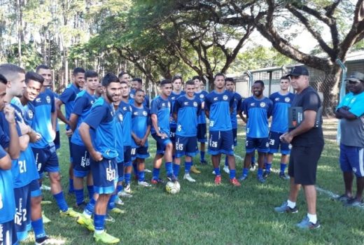 Técnico reassume a preparação do São José 12