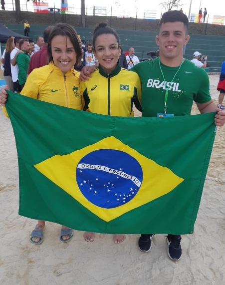 Wrestling joseense volta da Europa com medalhas 3