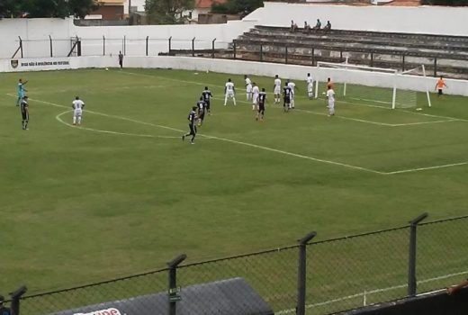 São José arranca empate e sustenta vice-liderança 19