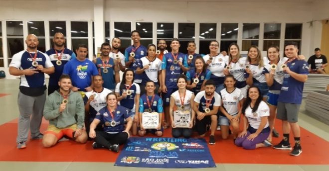 Wrestling de São José festeja títulos e qualificações 1