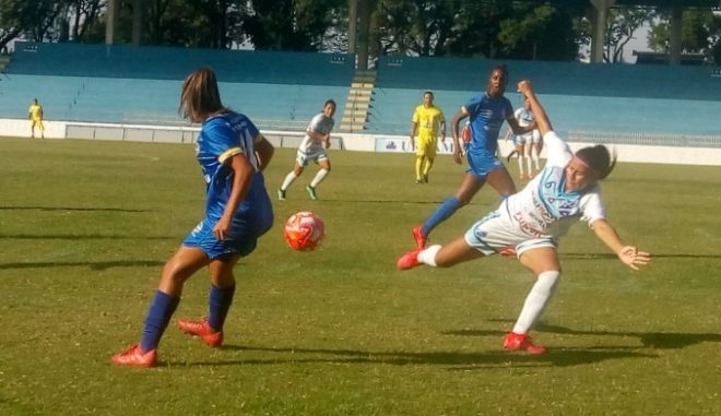 Clássico do Vale no feminino fica sem gol 1