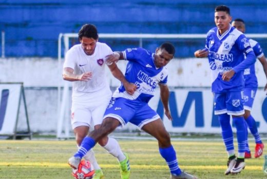 Taubaté renova com dois e projeta outros dois 10