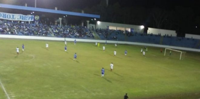 São José fecha turno empatando em casa 2