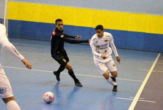 São José Futsal começa semifinais com derrota 11