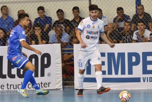 Futsal tem São José e Taubaté voltando à quadra 4