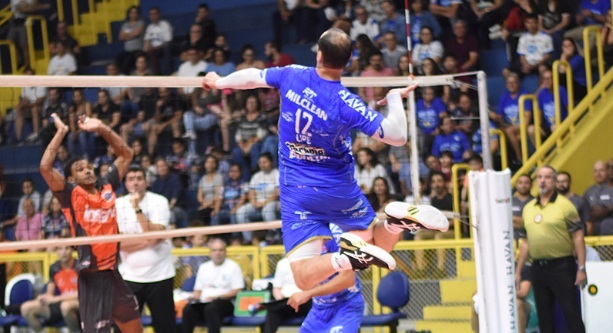 Taubaté Vôlei estreia com demonstração de força 1