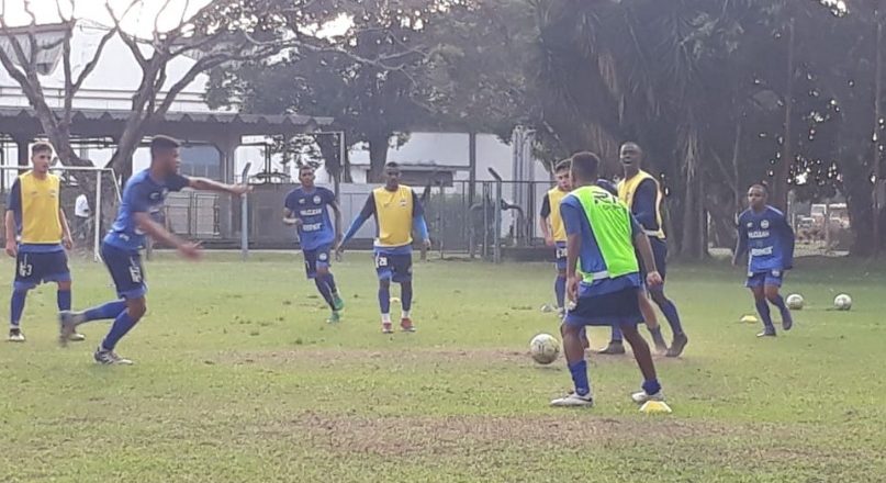 São José busca vitória recebendo um quase invicto 1