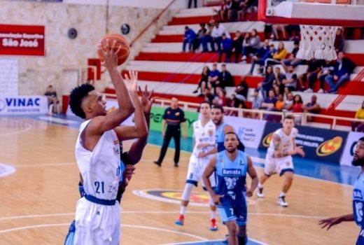 São José Basketball oscila demais e perde em casa 1