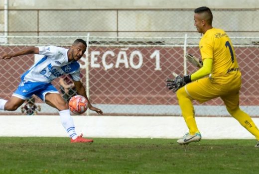 Taubaté vence outra vez o líder e antecipa vaga 3