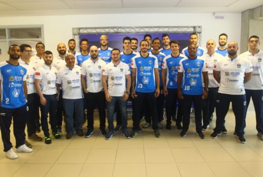 São José Vôlei apresenta o time para temporada 10