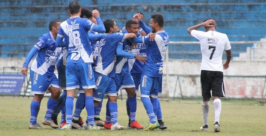 Taubaté desafia o líder e pode antecipar vaga 1