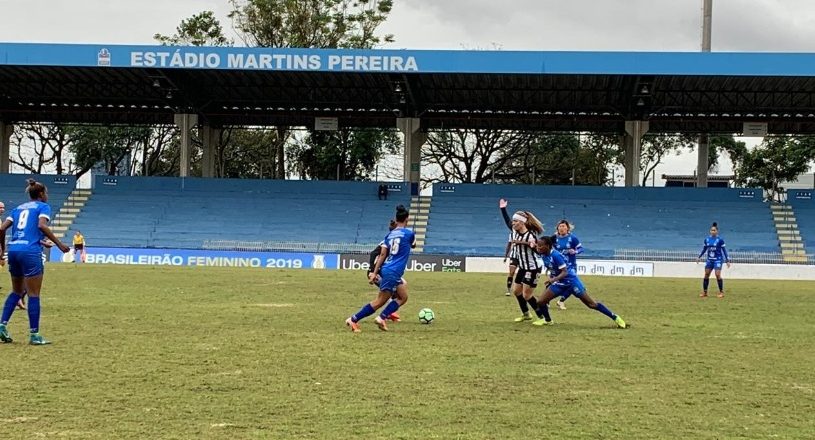 Meninas da Águia conquistam vaga com vitória 1