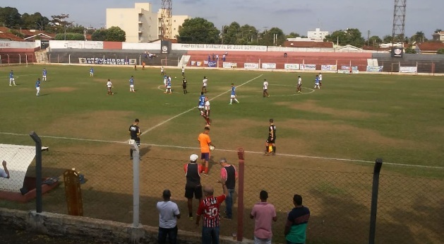O outro jogo do grupo do São José é suspenso 1