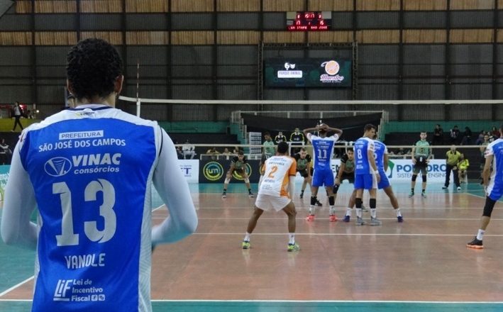 São José Vôlei perde em jogo que valia posição 1
