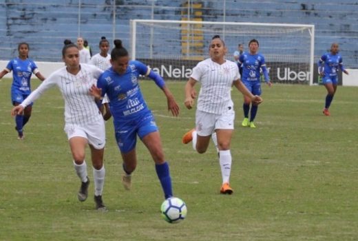 Lateral do São José volta à Seleção feminina 1