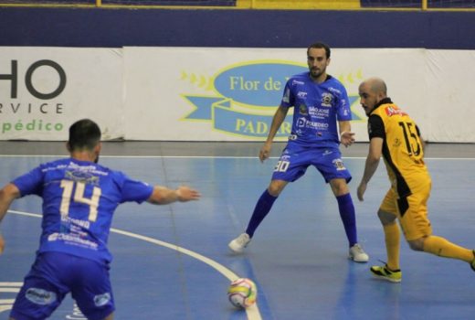 Futsal da região tem noite de goleadas sofridas 1