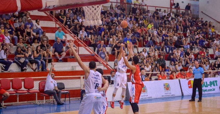 São José Basketball vence playoff e avança no Paulista 1