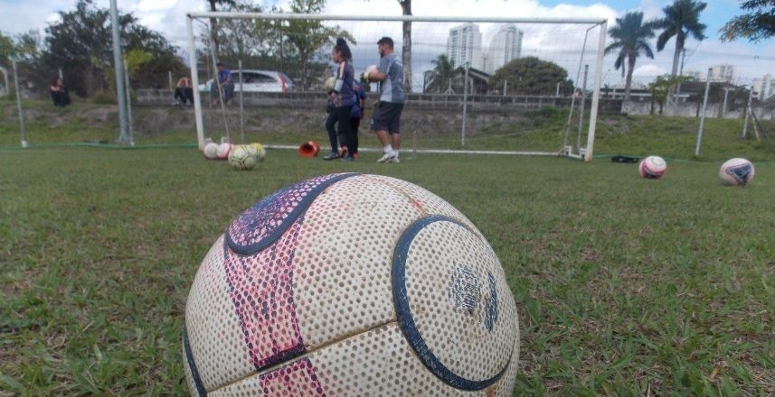 Futebol feminino da região segue com atividades 1