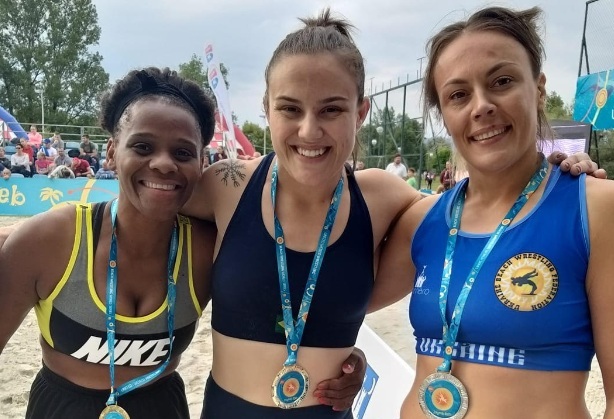 Destaque do wrestling joseense é campeã mundial 1