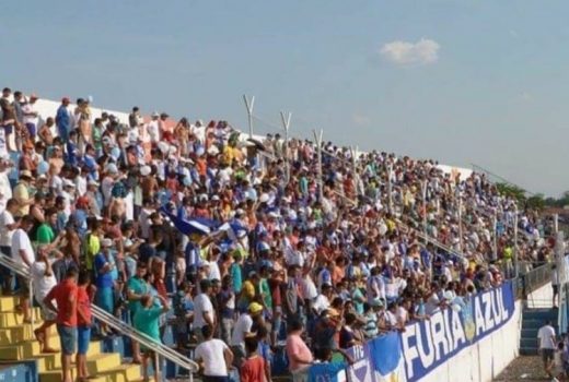 Fernandópolis reage após prisão do presidente 9