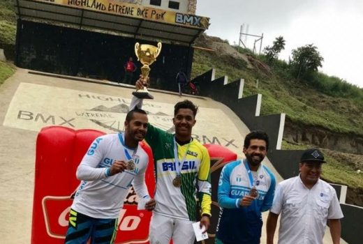 Bicicross da região conquista título na Guatemala 7