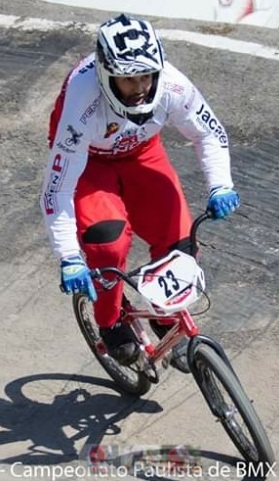 Bicicross da região conquista título na Guatemala 2