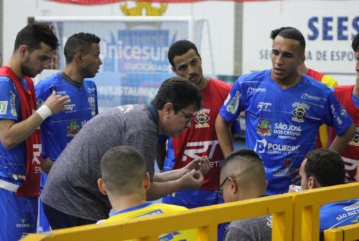 Futsal da região tem rodada importante 11