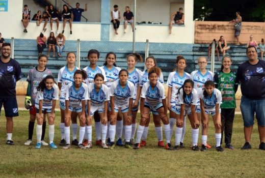 Taubaté prepara time feminino da base para festival 1